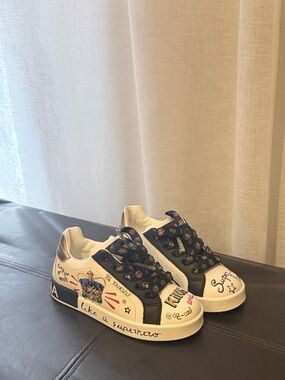 Authentic Dolce & Gabbana Kids Sneakers Size 28